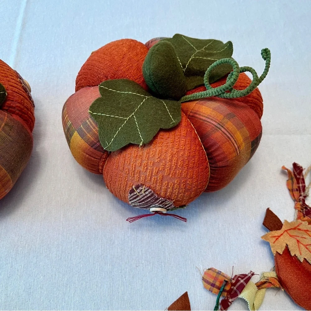 Handcrafted Felt Bundle Swag Patchwork Plaid Stuffed Pumpkins Fall Thanksgiving